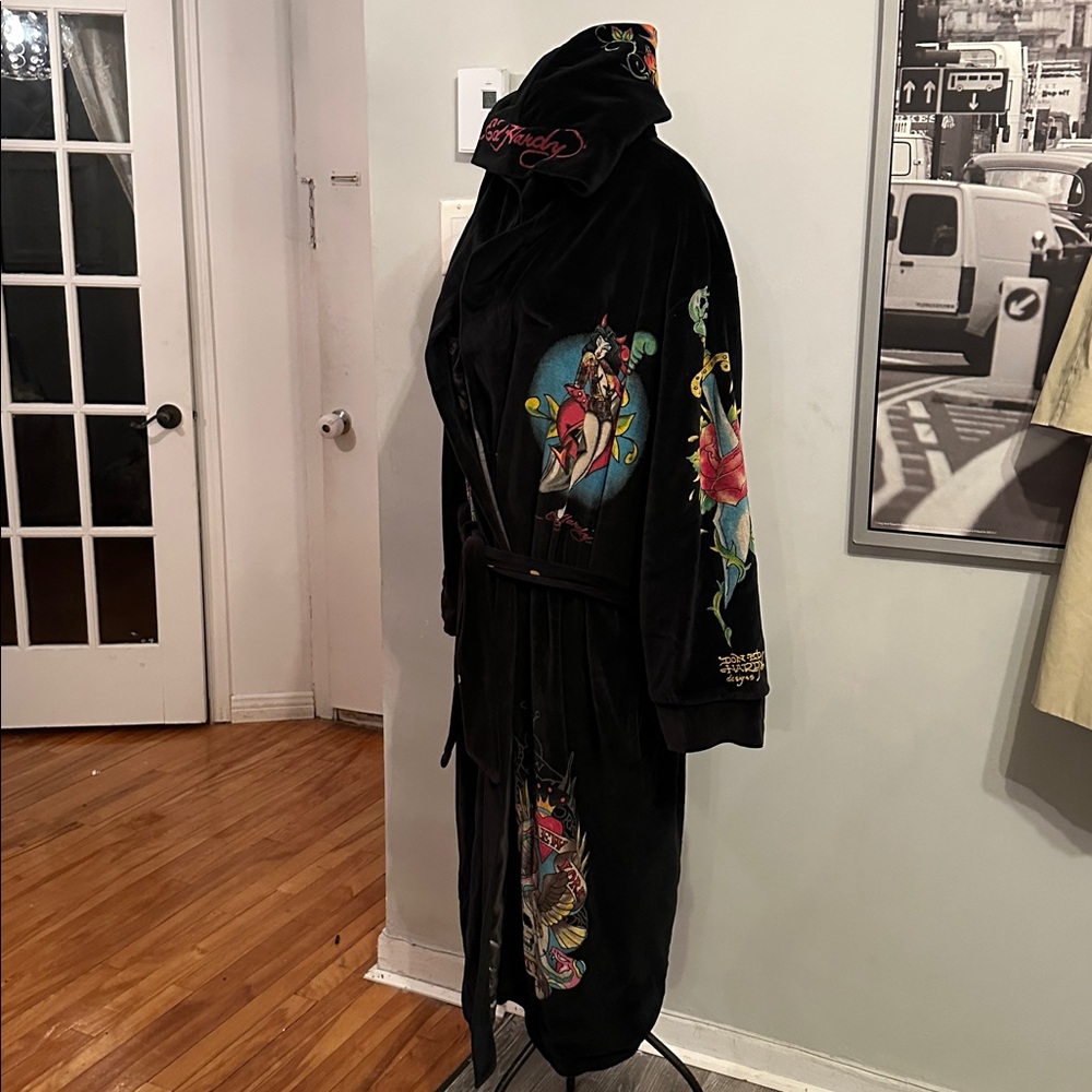 Y2K Ed Hardy Velvet Robe Coat Skull Tattoo Graphic Black S/M Luxury Streetwear - Picture 6 of 15